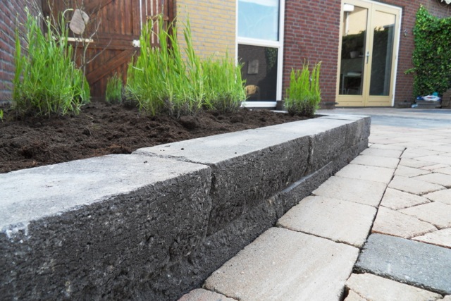 Renovatie tuin met hergebruik klinkers